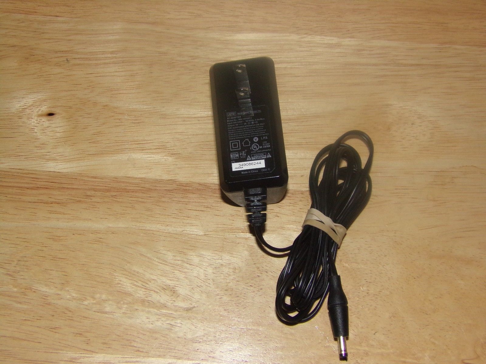Genuine 5V 3A APD Asian Power Devices AC Adapter WA-15F05FU Power supply